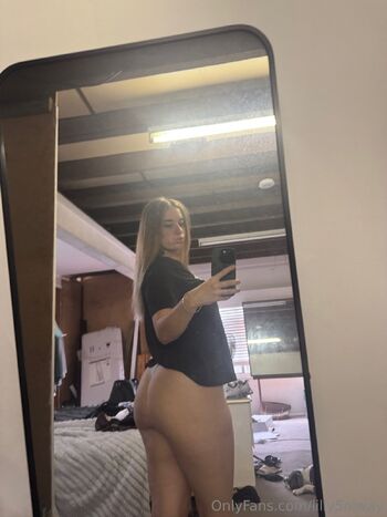 Lillyahn / lilly5olway nude photo #9