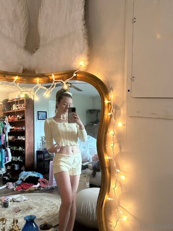 lilly elle ) / lillyellexo nude photo #13