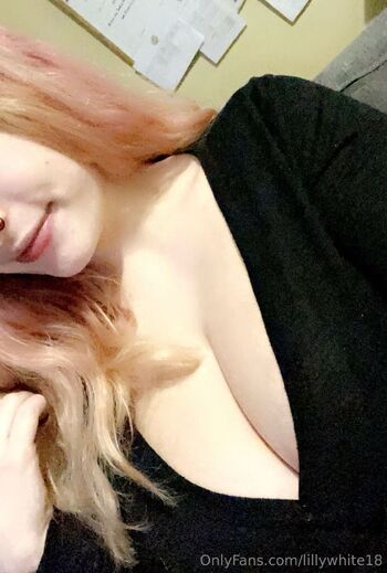 Lilly Whit / lillywhite18 nude photo #28