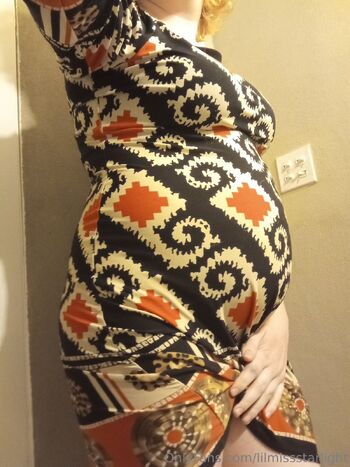 LilMissStarligh / lilmissstarlight / lilstarlight99 nude photo #17