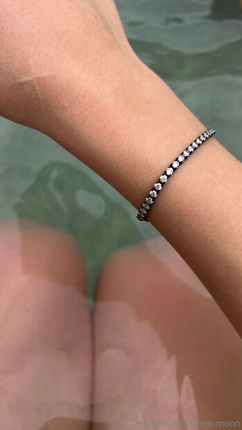 Lila / liloo-moon nude photo #21