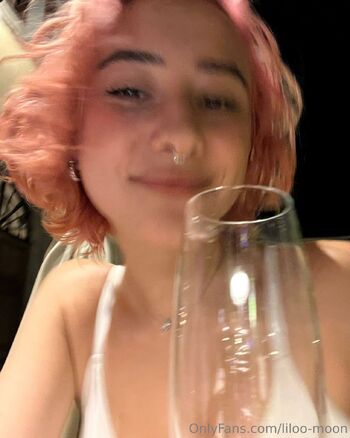 Lila / liloo-moon nude photo #23