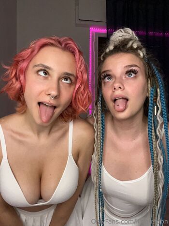 Lila / liloo-moon nude photo #28