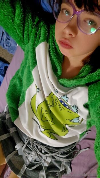 Lilpirahn / lilpirahna nude photo #1