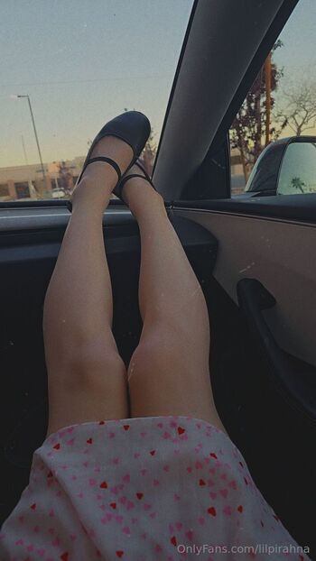 Lilpirahn / lilpirahna nude photo #6