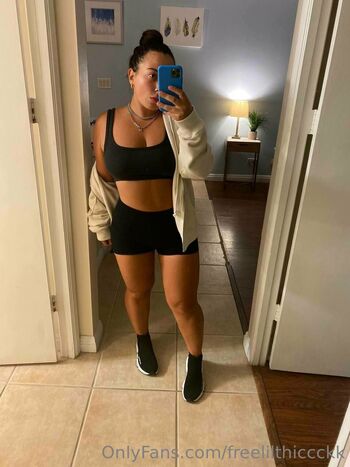 Dan / lilthiccckktv nude photo #4