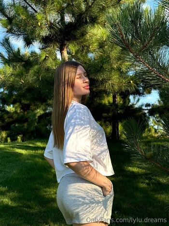 Liliia / lily_chupachups nude photo #6