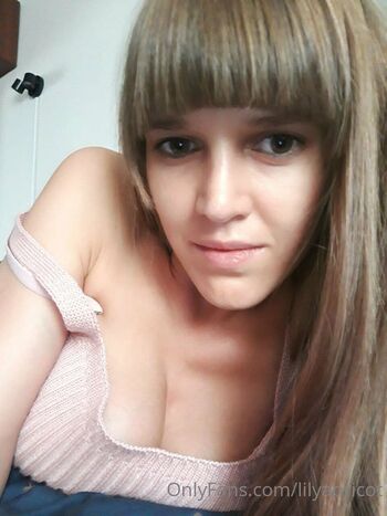 Lily Apricot / lilyapricot nude photo #16