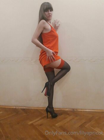 Lily Apricot / lilyapricot nude photo #17