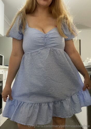 Lily bust / lilybustyxxxx nude photo #20