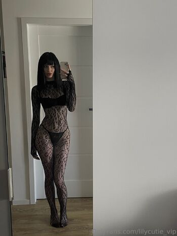Lily Cutie / lilycutie_vip nude photo #19