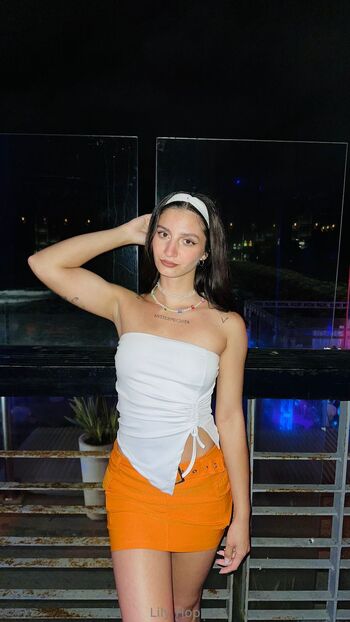 Lily / lilyhp nude photo #15