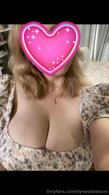 Lily meadows / lilymeadowsxxx nude photo #9