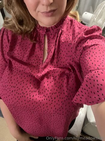 Lily meadows / lilymeadowsxxx nude photo #11