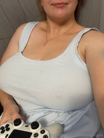 Lily meadows / lilymeadowsxxx nude photo #12