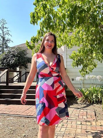 Lily Michi T / lilymichitv nude photo #1