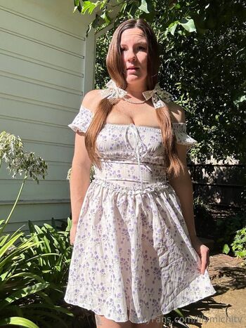 Lily Michi T / lilymichitv nude photo #9