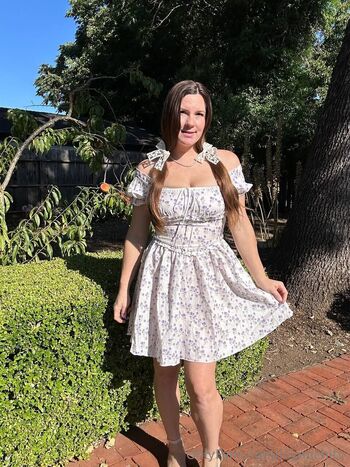 Lily Michi T / lilymichitv nude photo #18