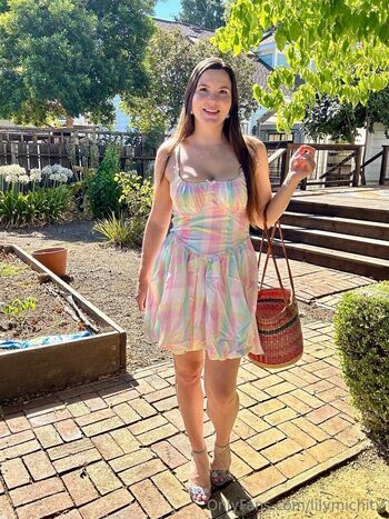 Lily Michi T / lilymichitv nude photo #23