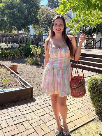 Lily Michi T / lilymichitv nude photo #24