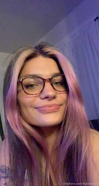 Lily / lilyraexoxo2 nude photo #28