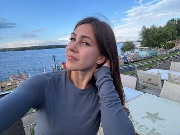 Julia / lilyuliaxo nude photo #13