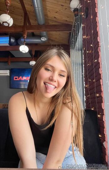 Leila / linalws nude photo #7