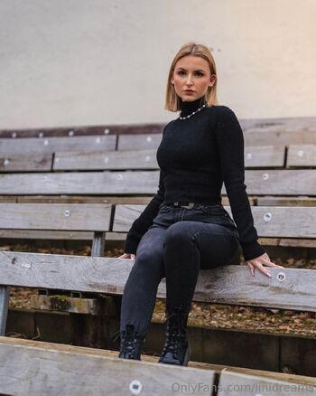 LiniDreams / linidreams nude photo #15