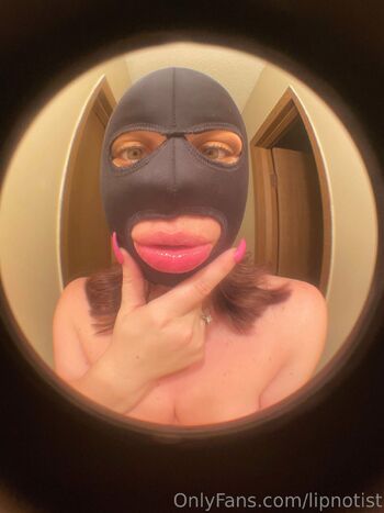 Lipnotis / lipnotist nude photo #9