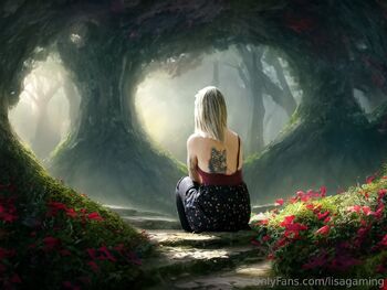 Lisaonthemoo / lisagaming / lisa.sakura22 / lisaonthemooni / lisamaus_gaming nude photo #34