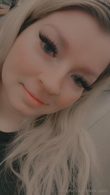 baby.girl / little.spicy nude photo #2