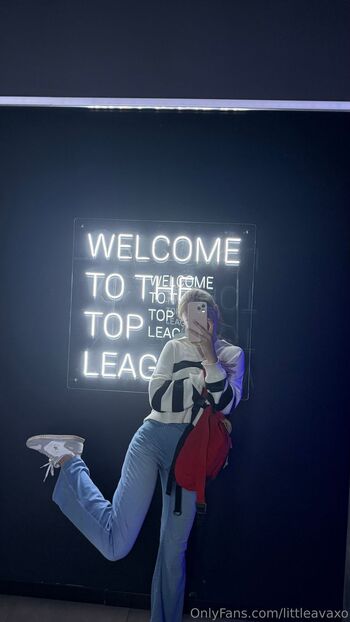 OnlyFans / littleavaxo nude photo #20