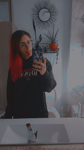 Eeve / littleeevee66 nude photo #34