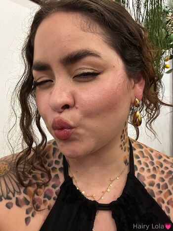 HAIRY LOLA / littlehairylola nude photo #9