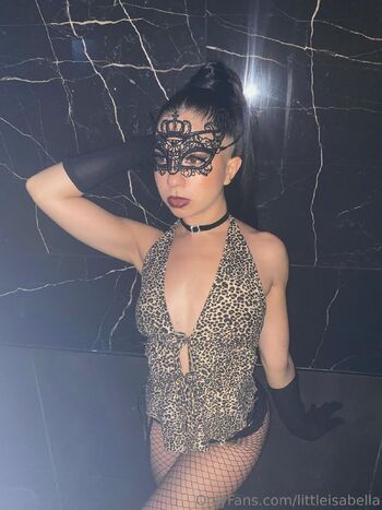 𝕋ℍ𝔼 𝕃𝕀𝕋𝕋𝕃𝔼 𝕀𝕊𝔸𝔹𝔼𝕃𝕃 / littleisabella nude photo #2