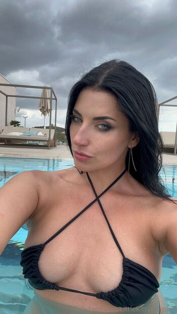 LittleKitty6 / littlekitty69_paid nude photo #2