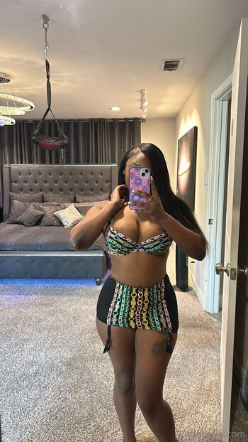 Little Laya - The Webs Kinkiest Ebon / littlelaya nude photo #27