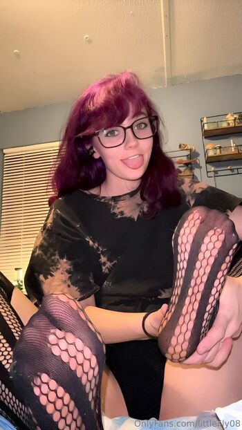 Lily pad / littlelily08 nude photo #19