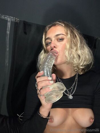 Little Miss Millie / littlemissmilli nude photo #6