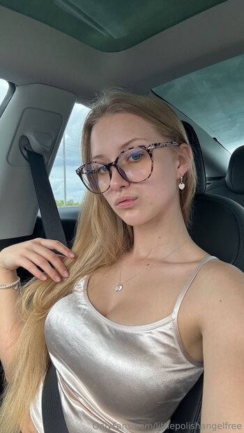 Lena Polansk / littlepolishangelfree / gremlinlena / lenapolanski / littlepolishangel1 / littlepolishangel nude photo #25
