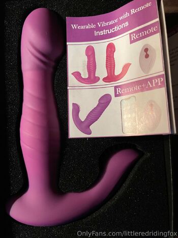 LittleRedRidingFo / littleredridingfox / littlered_ridingfox / riding_fox / littleredridinfox nude photo #2