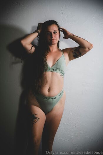 SadieSpad / littlesadiespade nude photo #12