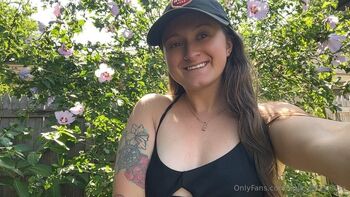 SadieSpad / littlesadiespade nude photo #28