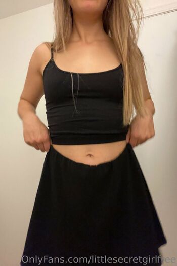littlesecretgir / littlesecretgirlfree nude photo #24
