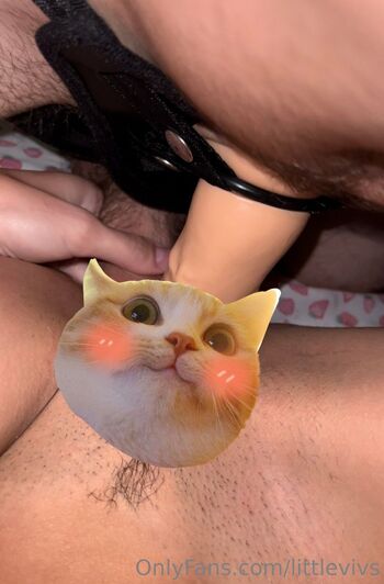 Vivia / littlevivs nude photo #38