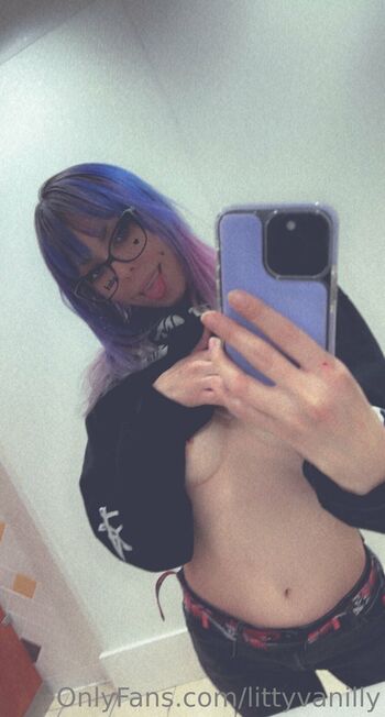 𝐿𝒾𝓉𝓉𝓎 𝒱𝒶𝓃𝒾𝓁𝓁 / littyvanilly nude photo #8