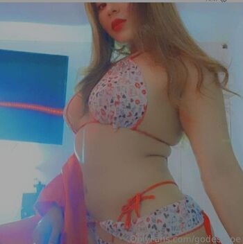 𝐎𝐋𝐈𝐕𝐈𝐀 𝕃𝕀𝕍 𝐑𝐈𝐒𝐄 / liv_rise nude photo #2