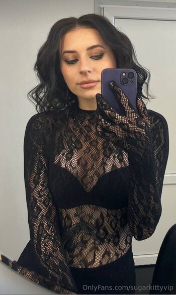 𝐎𝐋𝐈𝐕𝐈𝐀 𝕃𝕀𝕍 𝐑𝐈𝐒𝐄 / liv_rise nude photo #3