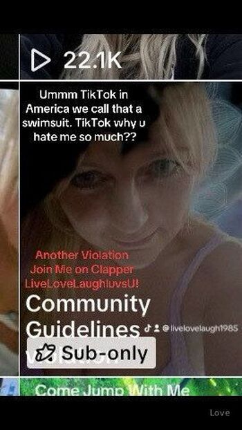 Lov / livelovelaugh1985 / live.lovelaugh1985 / luvlove1985 nude photo #8