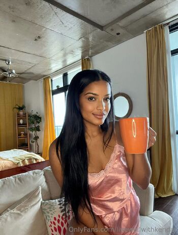 Kenda / livewellwithkendal nude photo #18